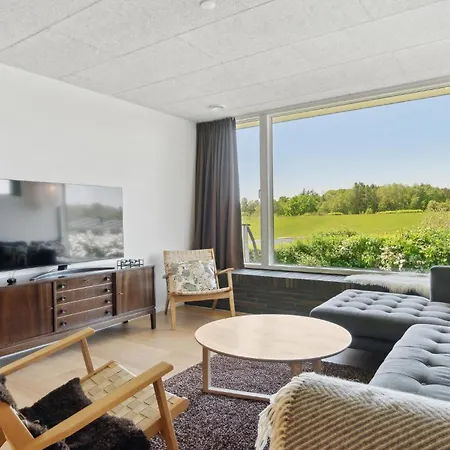 3 Bedroom Cozy In Holiday home *