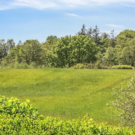 3 Bedroom Cozy In 보르콥